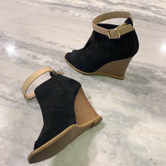 Woven brand Black Suede Peep-Toe Wedge - Picture 6 of 8